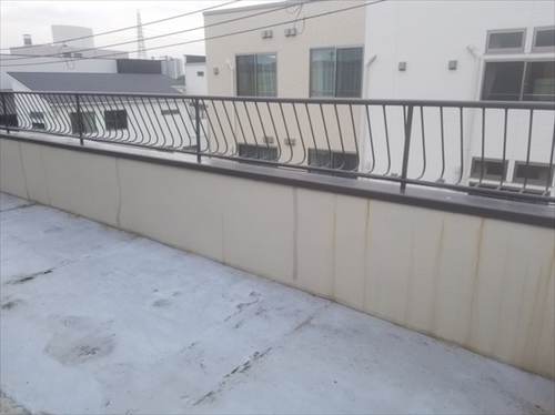 3Fバルコニー(施工前)